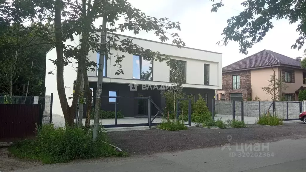 Дом в Калининградская область, Калининград ул. Крылова (323 м) - Фото 1