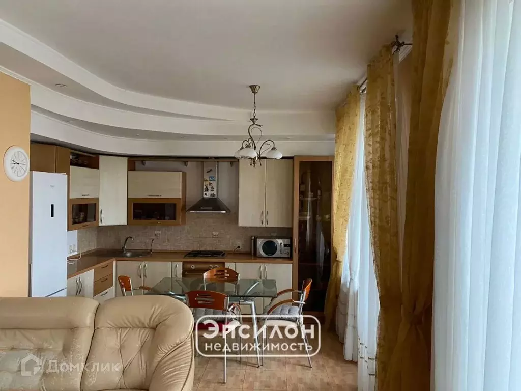 Продаётся 3-к квартира, 127.8 м - Фото 0