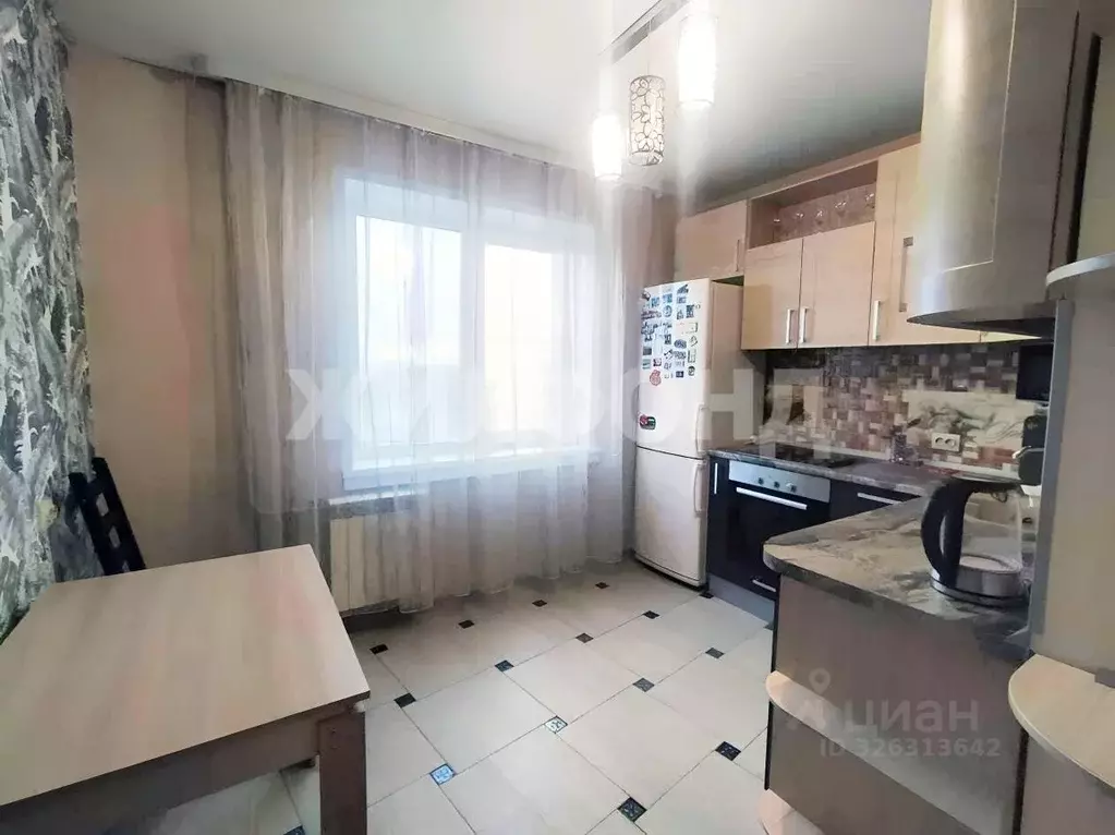 1-к кв. Новосибирская область, Новосибирск Юбилейный мкр, ул. ... - Фото 1