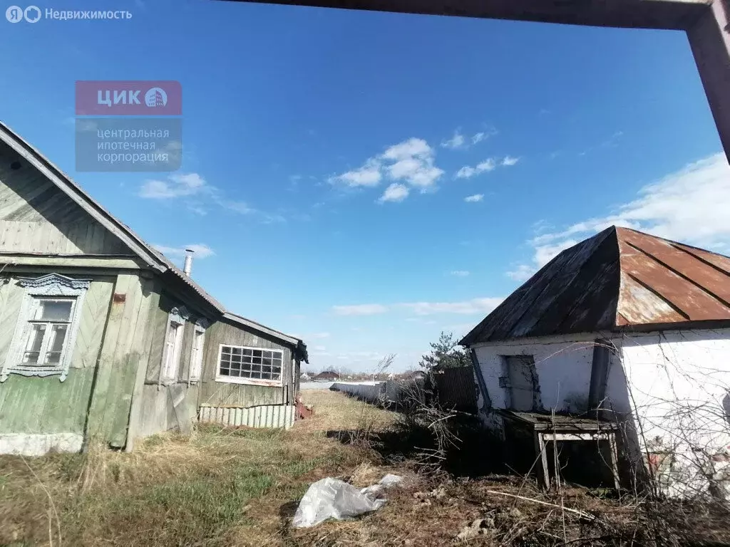 Дом в село Поляны, Колхозная улица, 5 (43.1 м) - Фото 1