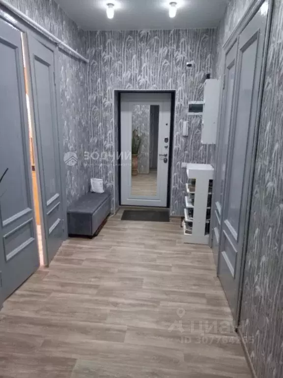 3-к кв. Чувашия, Чебоксары ул. Петрова, 2 (70.6 м) - Фото 0