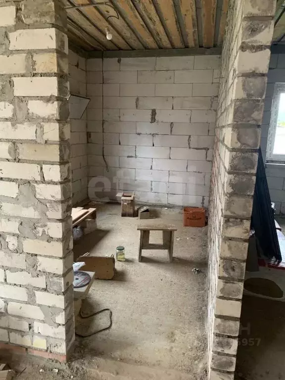 Дом в Калмыкия, Элиста Яшалтинская ул., 3А (50 м) - Фото 1