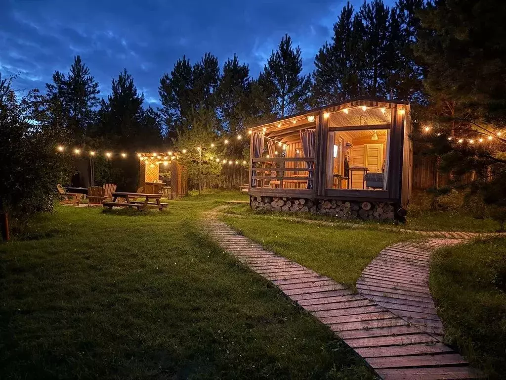 Дом в Свердловская область, Белоярский муниципальный округ, с. ... - Фото 1