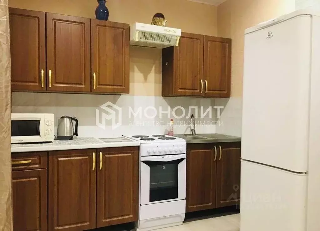 1-к кв. Белгородская область, Старый Оскол Лесной мкр, 11 (38.0 м) - Фото 0