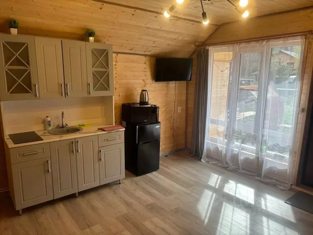 Дом в Карачаево-Черкесия, Теберда Карачаевский городской округ, ул. ... - Фото 2