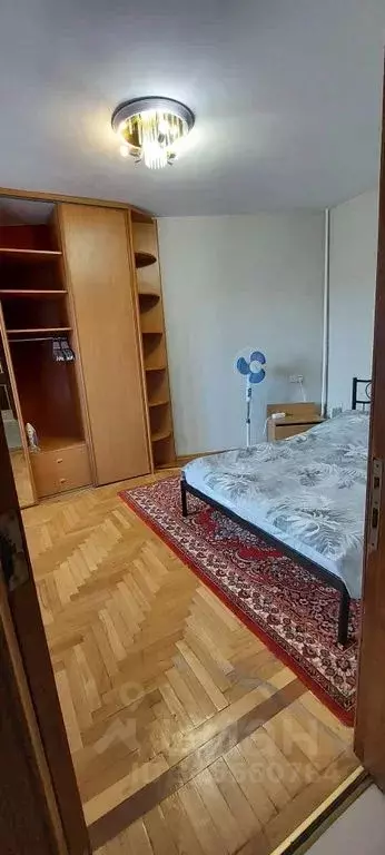 2-к кв. Крым, Алушта ул. 60 лет СССР, 16 (70.0 м) - Фото 0