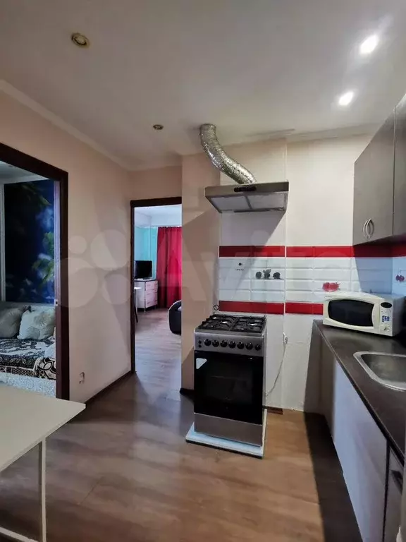 2-к. квартира, 40 м, 1/5 эт. - Фото 0