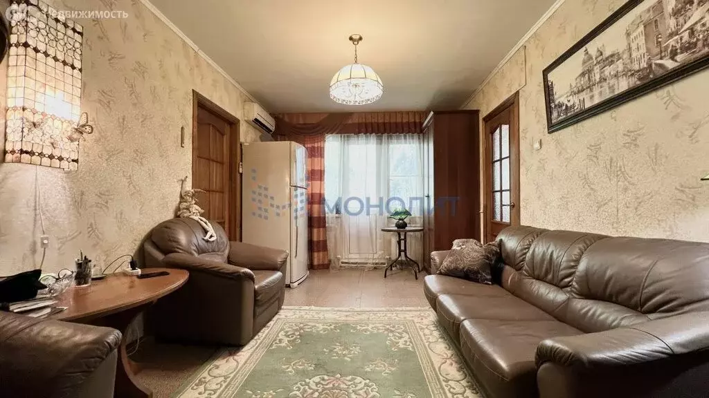 2-комнатная квартира: Нижний Новгород, Суетинская улица, 10 (46.6 м) - Фото 1