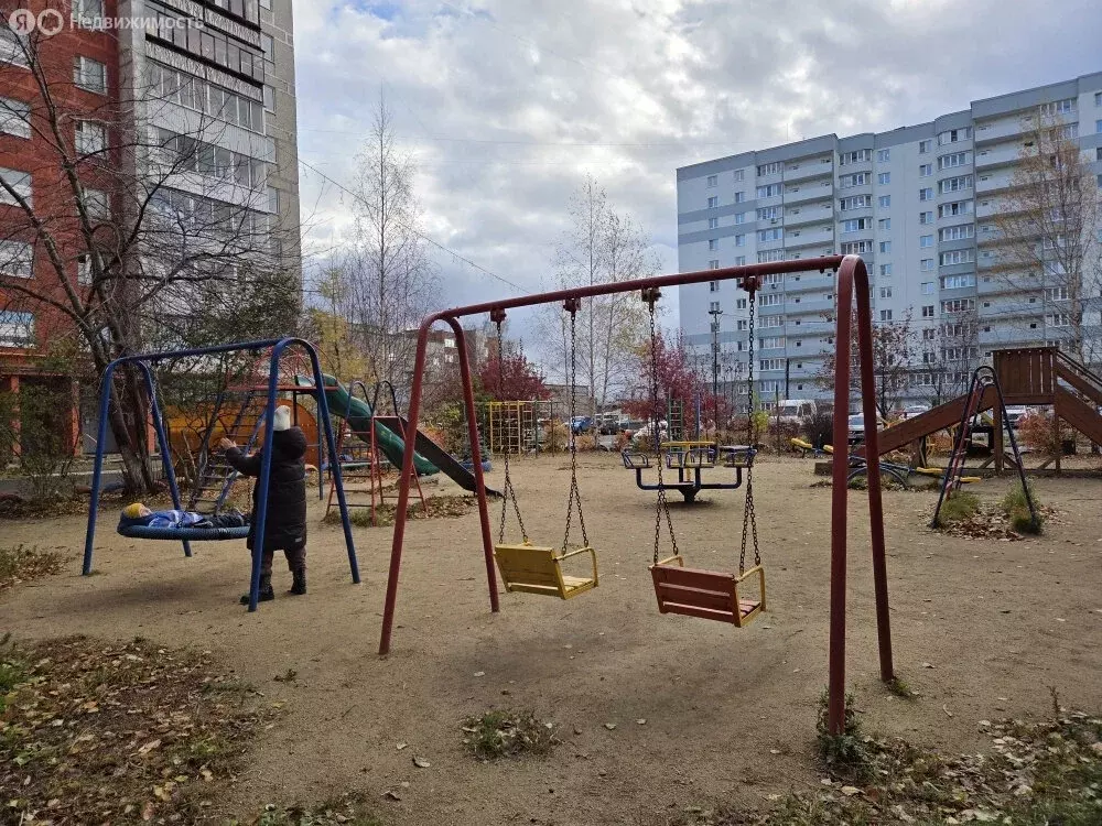 3-комнатная квартира: Екатеринбург, жилой район Сортировочный, ... - Фото 2