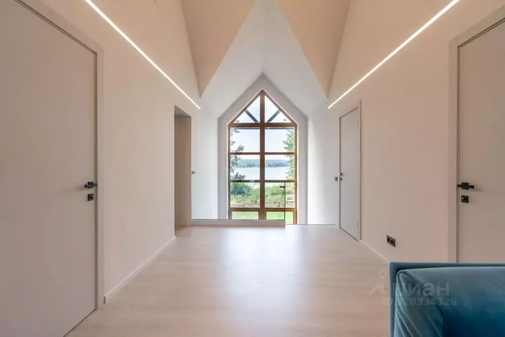 Коттедж в Ленинградская область, Выборгский район, Рощинское городское ... - Фото 2