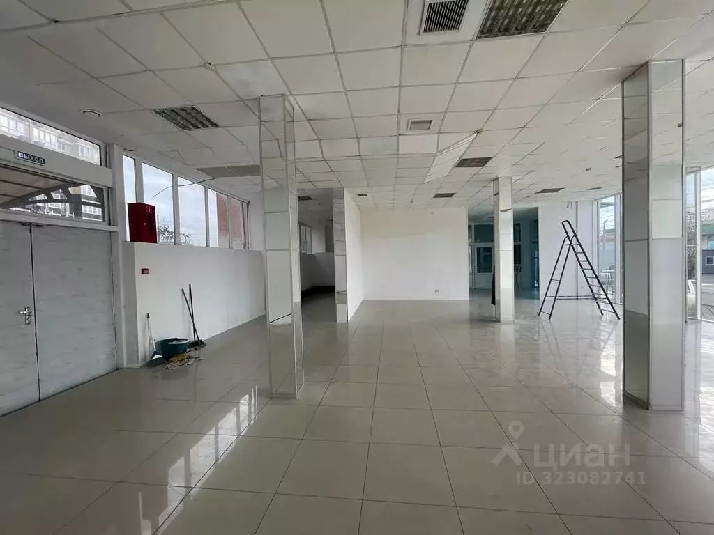 Помещение свободного назначения в Краснодарский край, Краснодар ... - Фото 1
