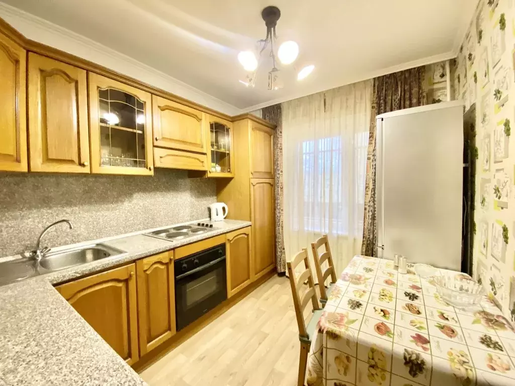 2-к кв. Санкт-Петербург ул. Нахимова, 3к3 (56.5 м) - Фото 1