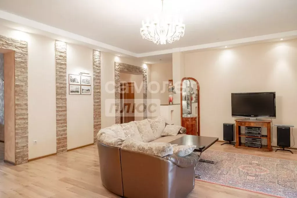 4-к кв. Томская область, Томск ул. Белинского, 50/1 (136.5 м) - Фото 1