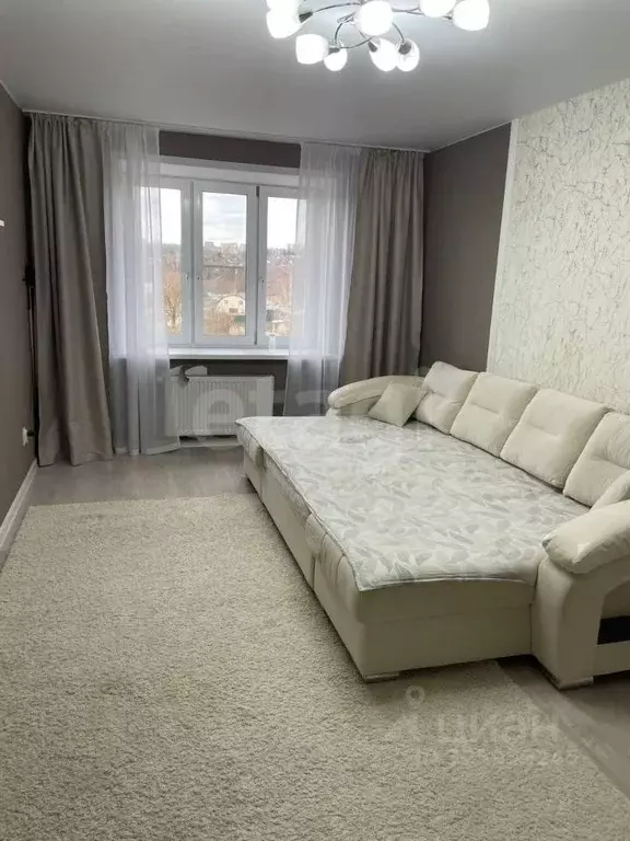 2-к кв. Чувашия, Чебоксары ул. Правая набережная Сугутки, 1 (52.7 м) - Фото 1