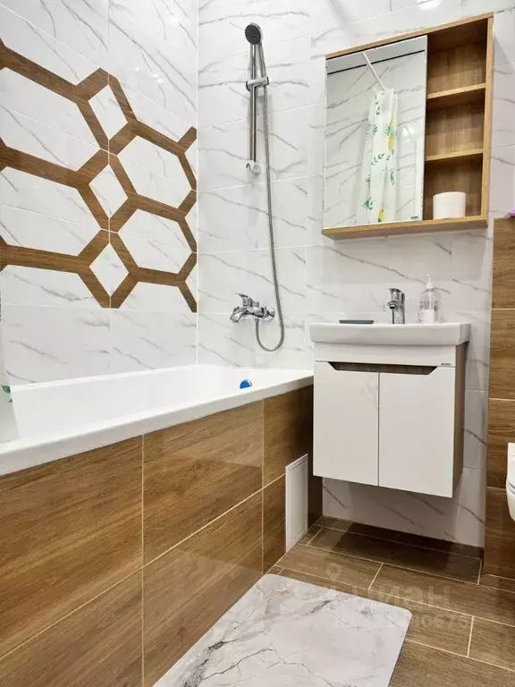 1-к кв. Краснодарский край, Краснодар Уральская ул., 100 (40.0 м) - Фото 1