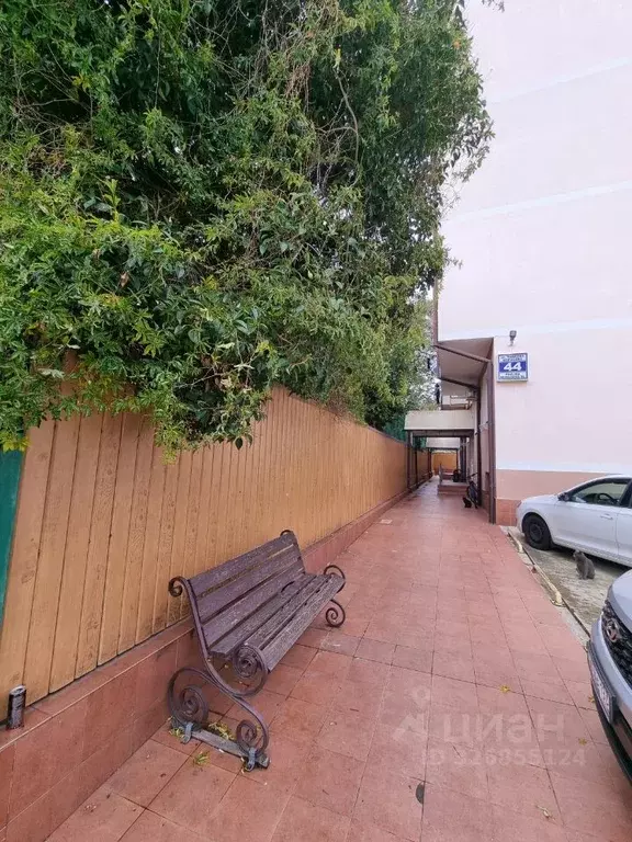 2-к кв. Краснодарский край, Сочи Адлер жилрайон, ул. Павлика Морозова, ... - Фото 2