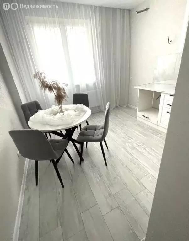2-комнатная квартира: Краснодар, улица Героев-Разведчиков, 26 (57 м) - Фото 1