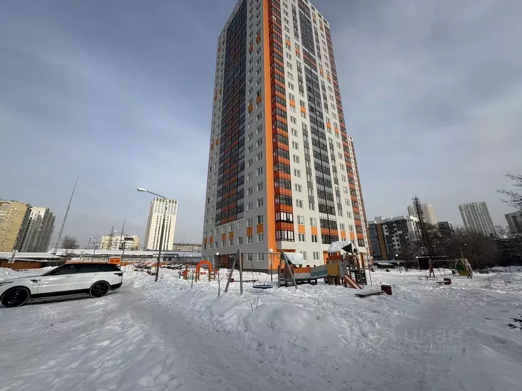 Студия Свердловская область, Екатеринбург ул. Чапаева, 79 (30.0 м) - Фото 1