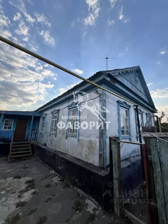 Дом в Оренбургская область, Орск пос. Железнодорожный, ул. Степная (63 ... - Фото 1