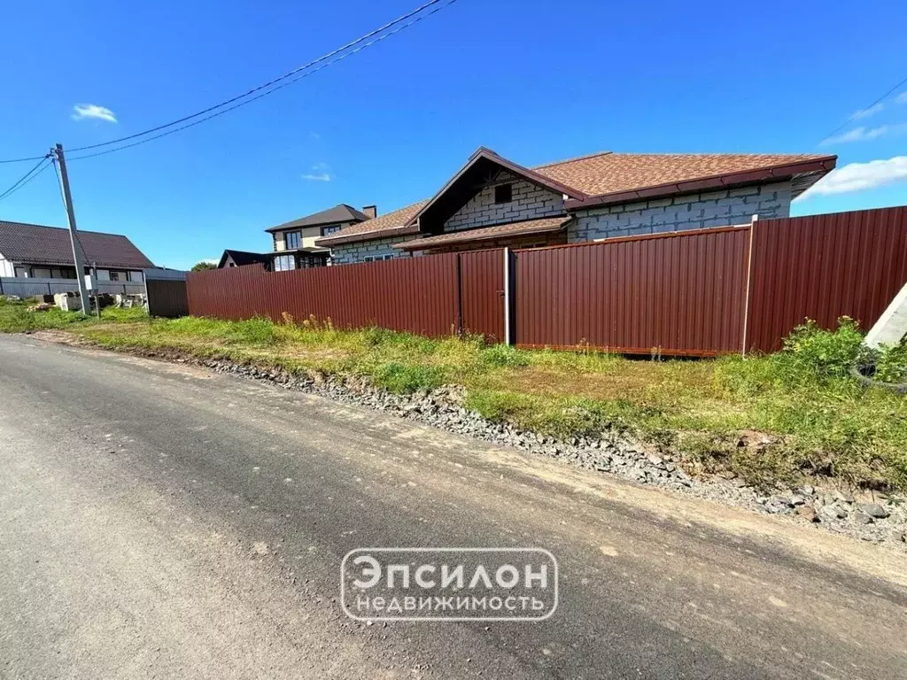 Дом в Курская область, Курский район, Клюквинский сельсовет, д. Халино ... - Фото 1