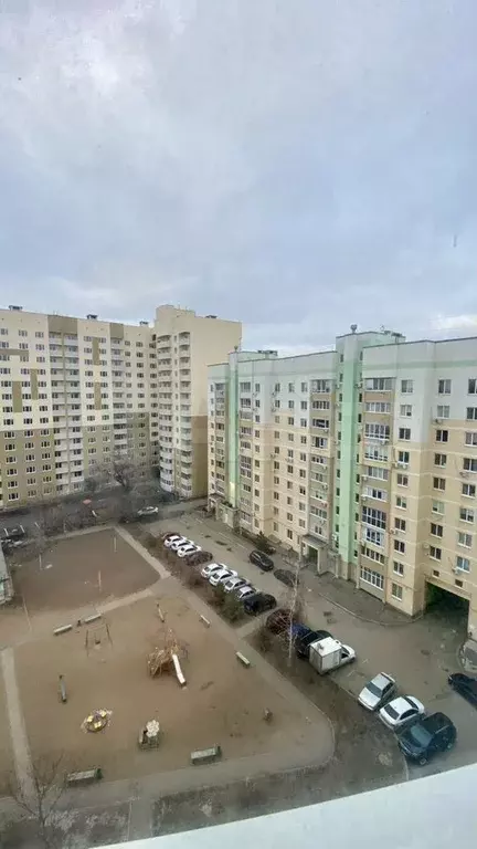 3-к. квартира, 82 м, 10/10 эт. - Фото 0