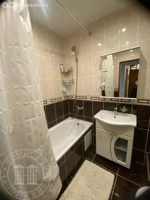 2-комнатная квартира: Новосибирск, улица Виктора Уса, 15 (43 м) - Фото 0