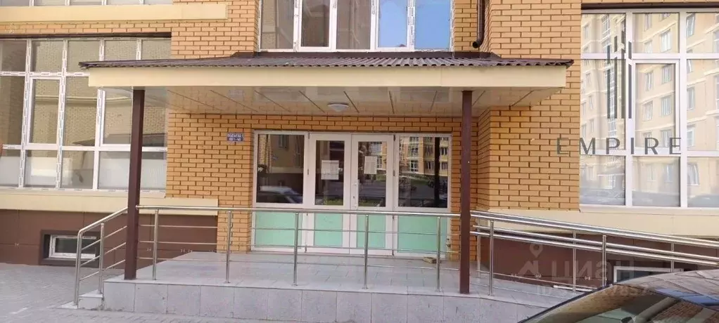 3-к кв. Чеченская республика, Грозный ул. Сайханова, 133к19 (82.0 м) - Фото 1