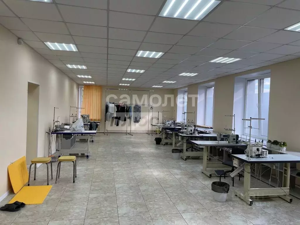 Производственное помещение в Челябинская область, Чебаркуль ул. ... - Фото 1