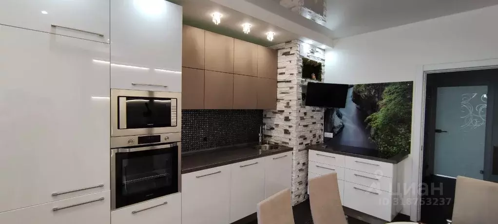 2-к кв. Санкт-Петербург просп. Большевиков, 7к3 (65.0 м) - Фото 1