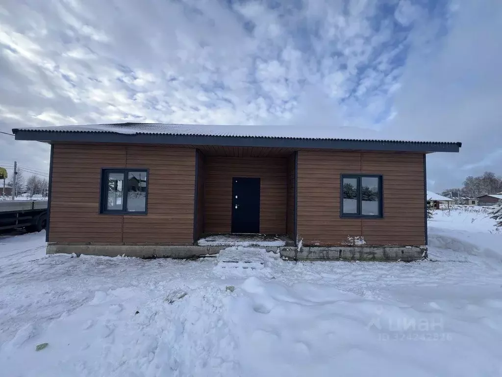 Дом в Новосибирская область, Мошковский район, пос. Октябрьский, ... - Фото 1