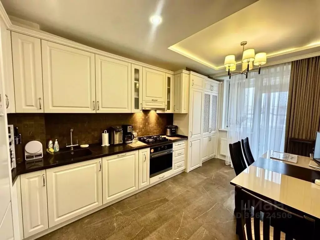 3-к кв. Севастополь ул. Маячная, 33 (92.7 м) - Фото 2