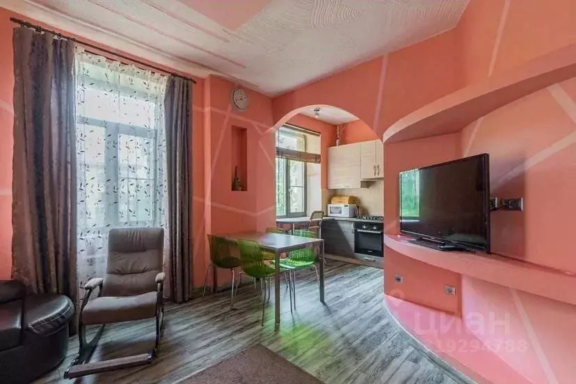 3-к кв. Санкт-Петербург ул. Комиссара Смирнова, 8 (77.6 м) - Фото 1