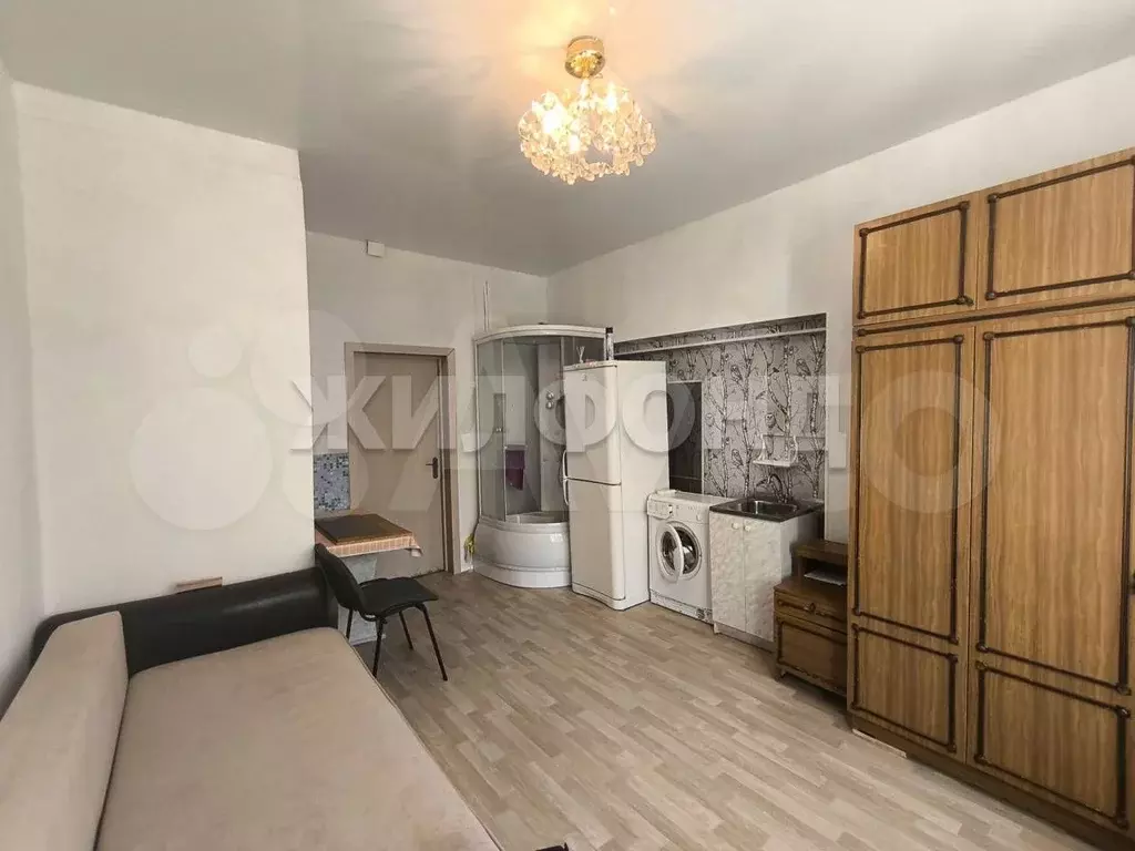 Комната 16,7 м в 5-к., 2/3 эт. - Фото 0