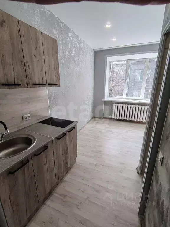 Студия Алтайский край, Барнаул ул. 40 лет Октября, 32 (12.8 м) - Фото 1