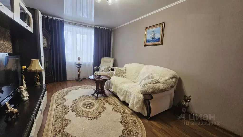 2-к кв. Кемеровская область, Новокузнецк ул. Петракова, 49 (48.2 м) - Фото 1