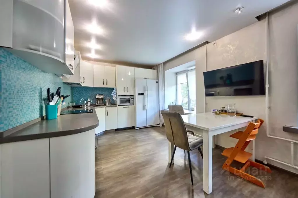 4-к кв. Хабаровский край, Хабаровск ул. Запарина, 59 (84.7 м) - Фото 1