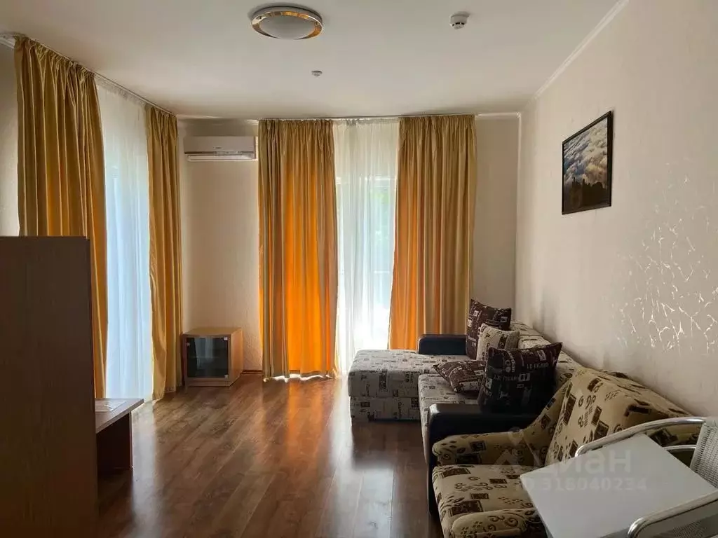 Комната Крым, Алушта ул. Набережная, 24Г - Фото 1