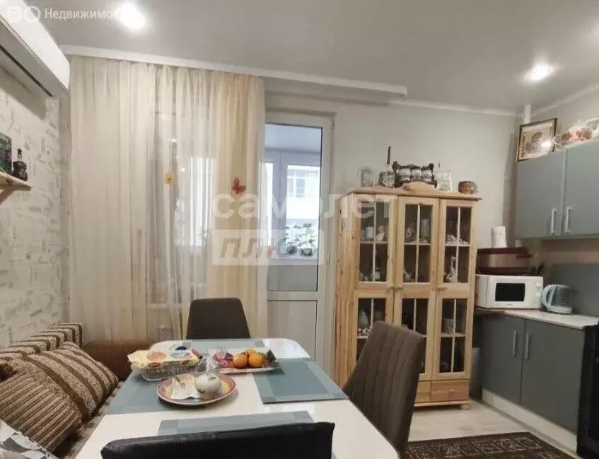 2-комнатная квартира: Анапа, улица Ленина, 180к1 (57.2 м) - Фото 1