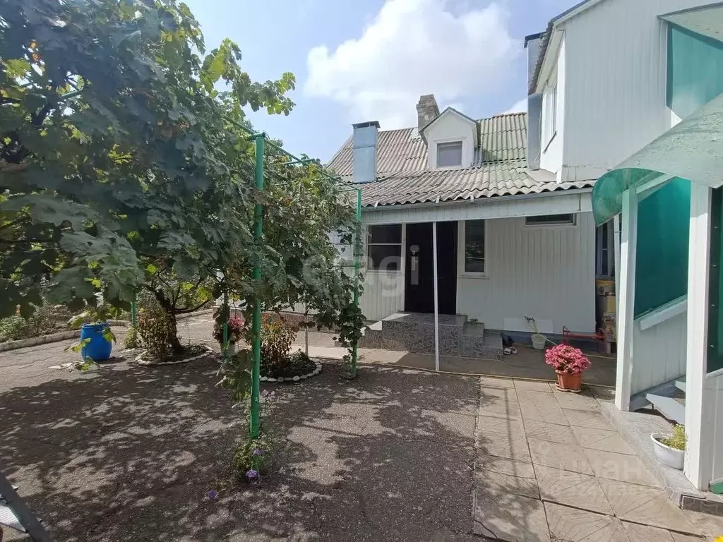 Дом в Ставропольский край, Пятигорск Кольцевой проезд (100 м) - Фото 1