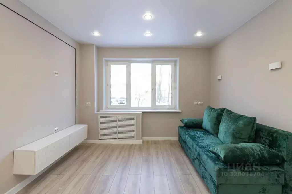 1-к кв. Тюменская область, Тюмень Олимпийская ул., 42 (28.7 м) - Фото 1