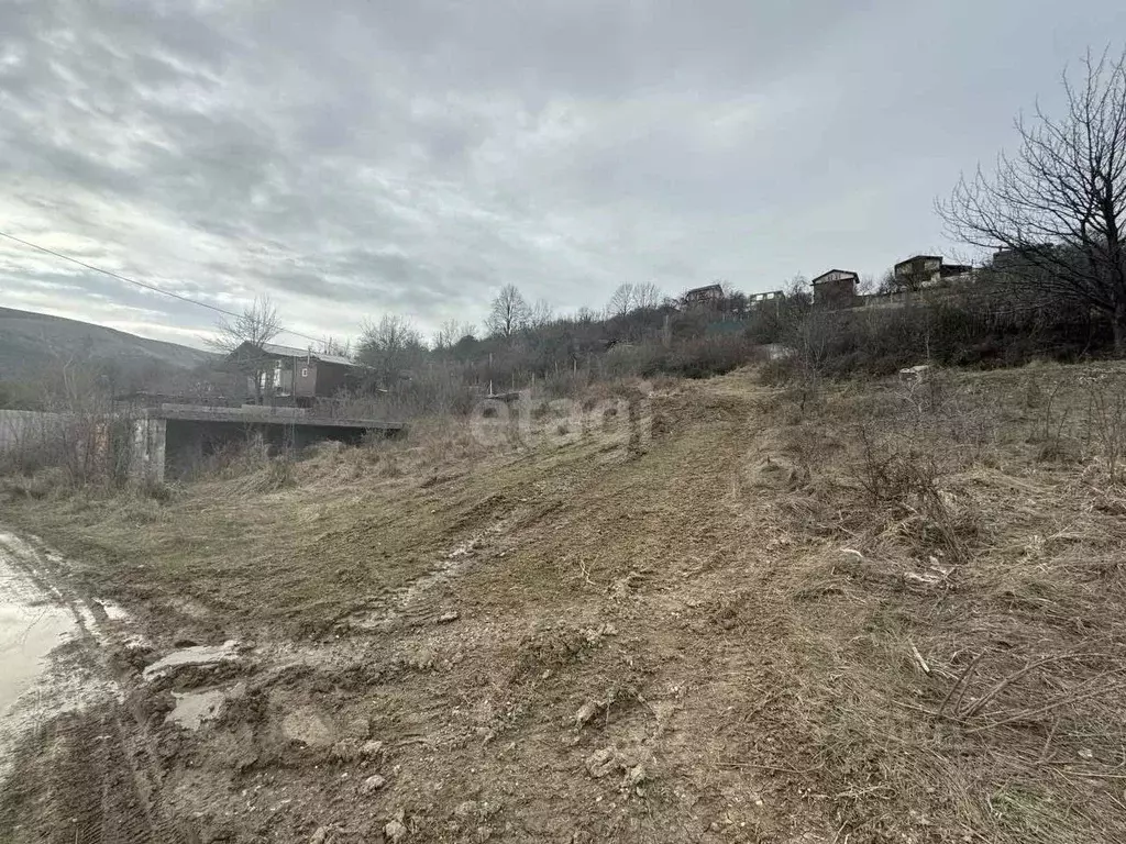 Участок в Крым, Симферопольский район, Добровское с/пос, Радуга СНТ ... - Фото 0