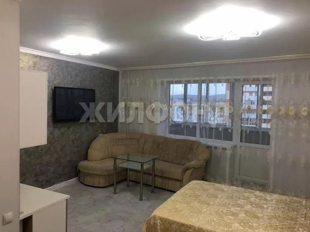 Свободной планировки кв. Хакасия, Абакан ул. Чехова, 135 (30.7 м) - Фото 2