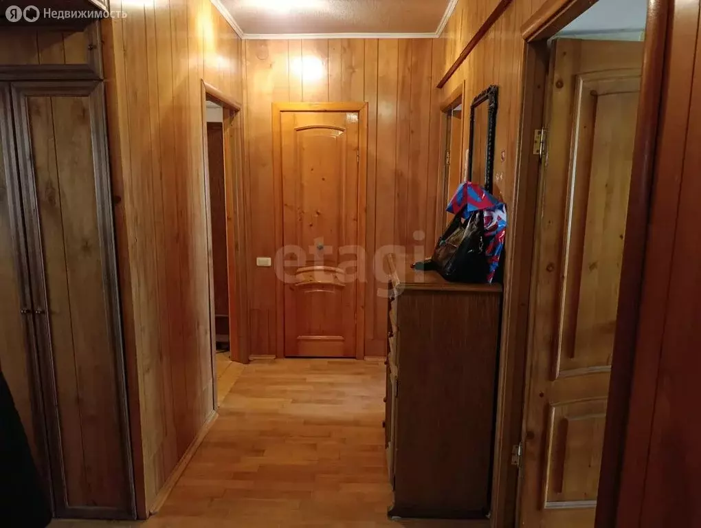 3-комнатная квартира: Калуга, улица Карпова, 19 (66 м) - Фото 1