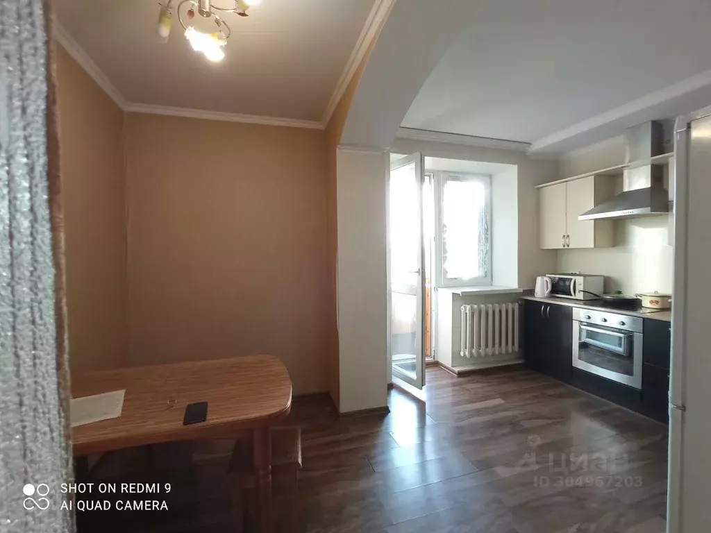 1-к кв. Омская область, Омск просп. Комарова, 9/1 (44.0 м) - Фото 1
