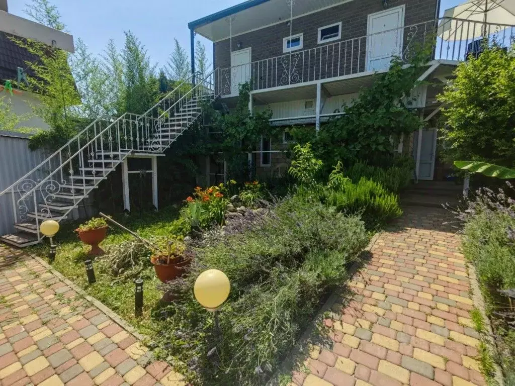 Дом в Краснодарский край, Геленджик городской округ, с. ... - Фото 1