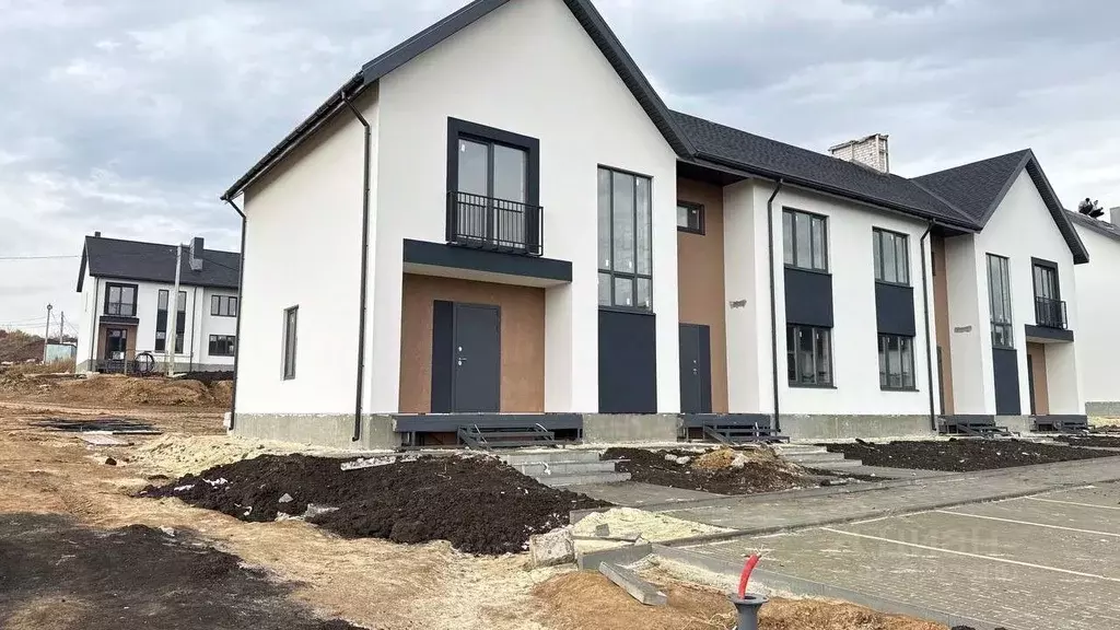 Таунхаус в Воронежская область, Семилукский район, Губаревское с/пос, ... - Фото 2