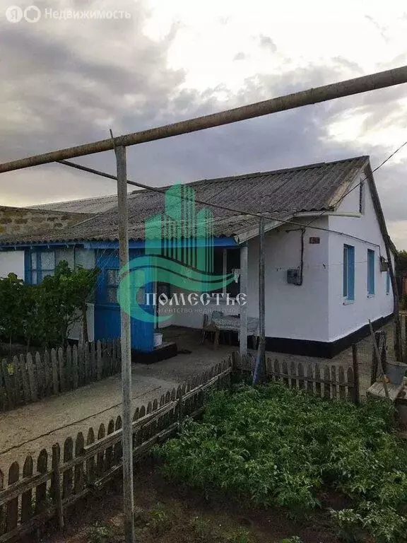 Дом в Джанкойский район, село Мирновка (60 м) - Фото 2