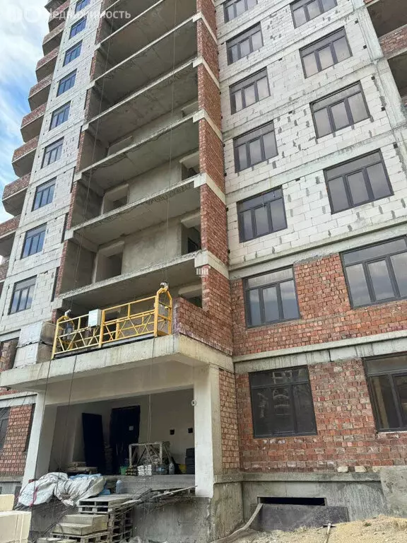 2-комнатная квартира: Махачкала, Хаджалмахинская улица, 11 (80 м) - Фото 0