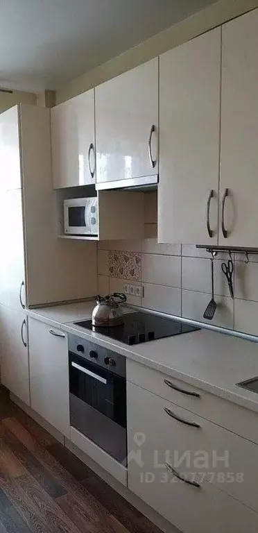 1-к кв. Свердловская область, Екатеринбург ул. Яскина, 14/3 (42.0 м) - Фото 1