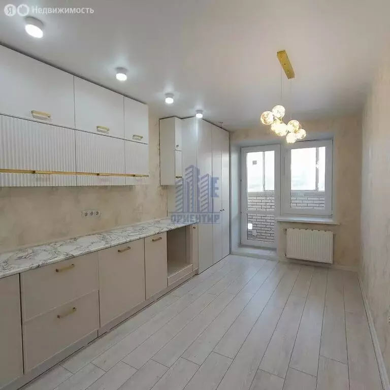 1-комнатная квартира: Чебоксары, улица Василия Алендея, 5 (42 м) - Фото 1